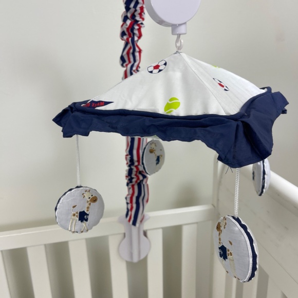 Baby Crib Giraffe Mobile, Nursery Mobile for Crib with Music Wind Up Spinner - Picture 7 of 11